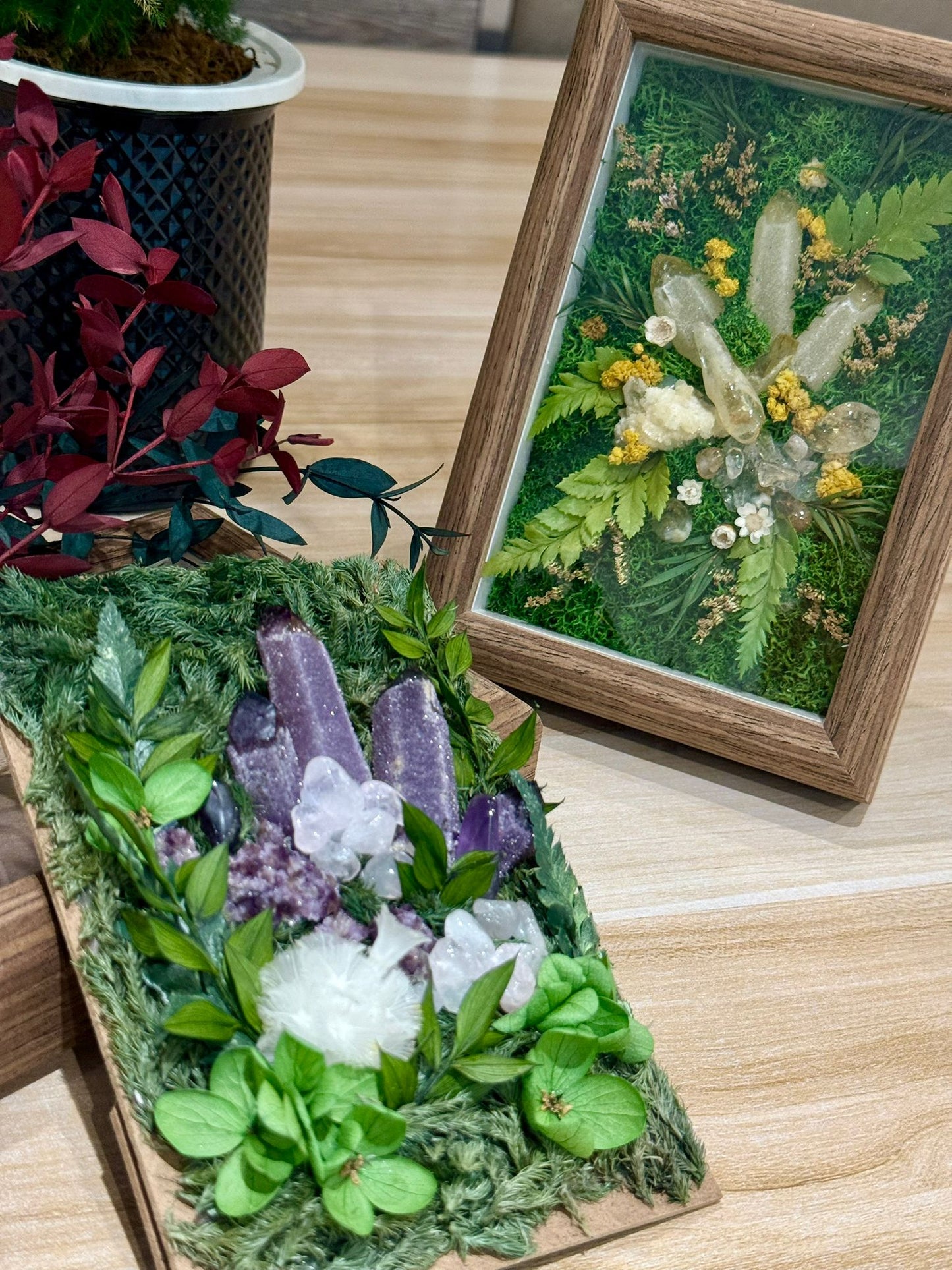 Serene Purple Amethyst Preserved Flower Photo Frame Ornament