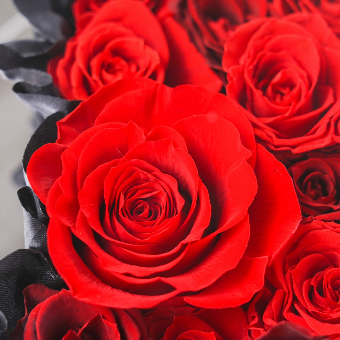 Mirrored Rose Heart Island