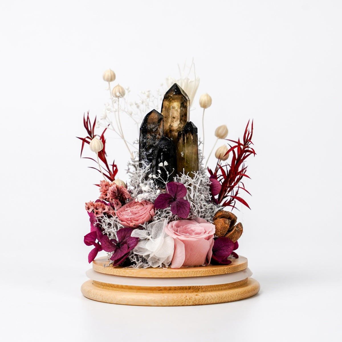 水晶花藝玻璃罩系列 (Crystal Floral Dome Series) | 天然水晶能量與恆久花藝的溫柔守護