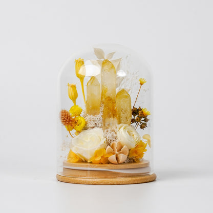 水晶花藝玻璃罩系列 (Crystal Floral Dome Series) | 天然水晶能量與恆久花藝的溫柔守護
