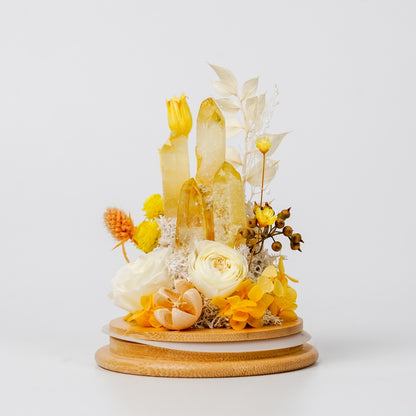 水晶花藝玻璃罩系列 (Crystal Floral Dome Series) | 天然水晶能量與恆久花藝的溫柔守護