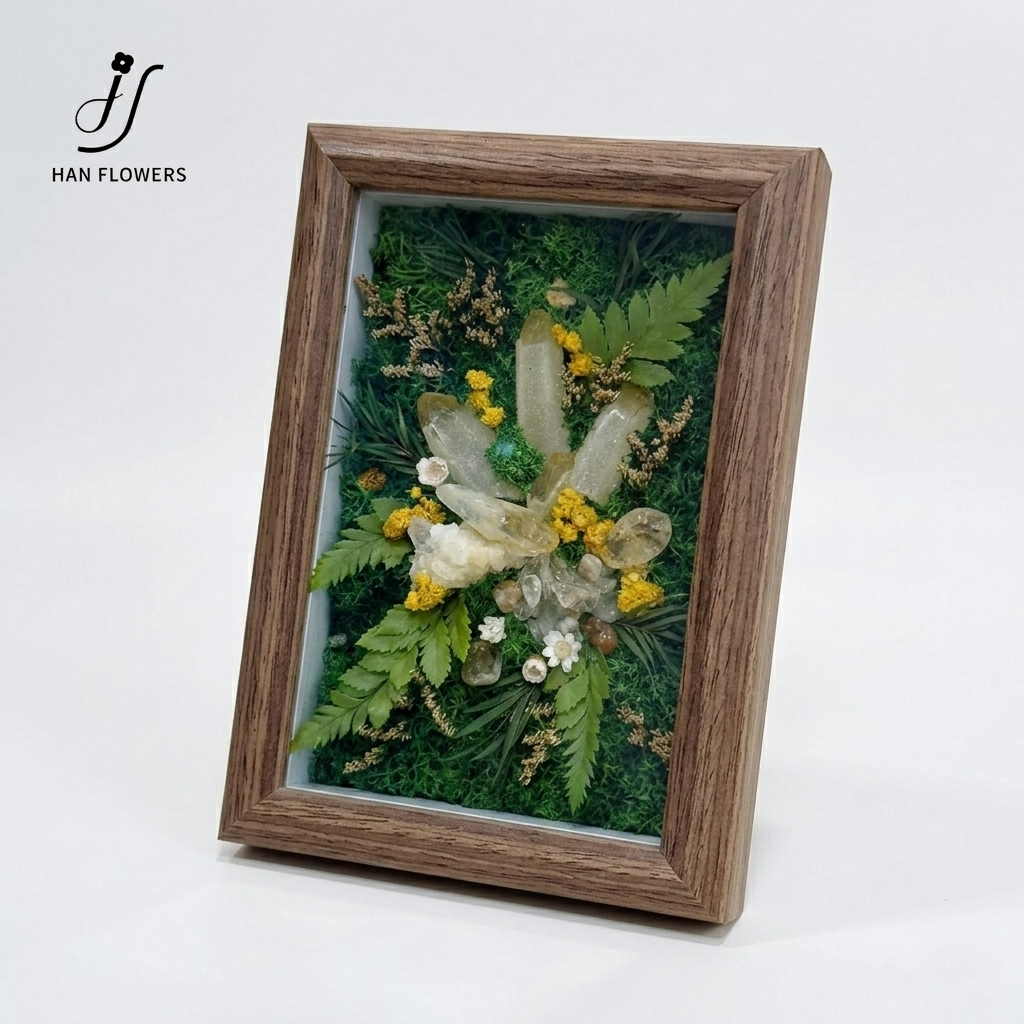 Golden Forest Realm | Citrine Everlasting Flower Frame Ornament