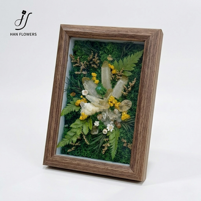 Golden Forest Realm | Citrine Everlasting Flower Frame Ornament