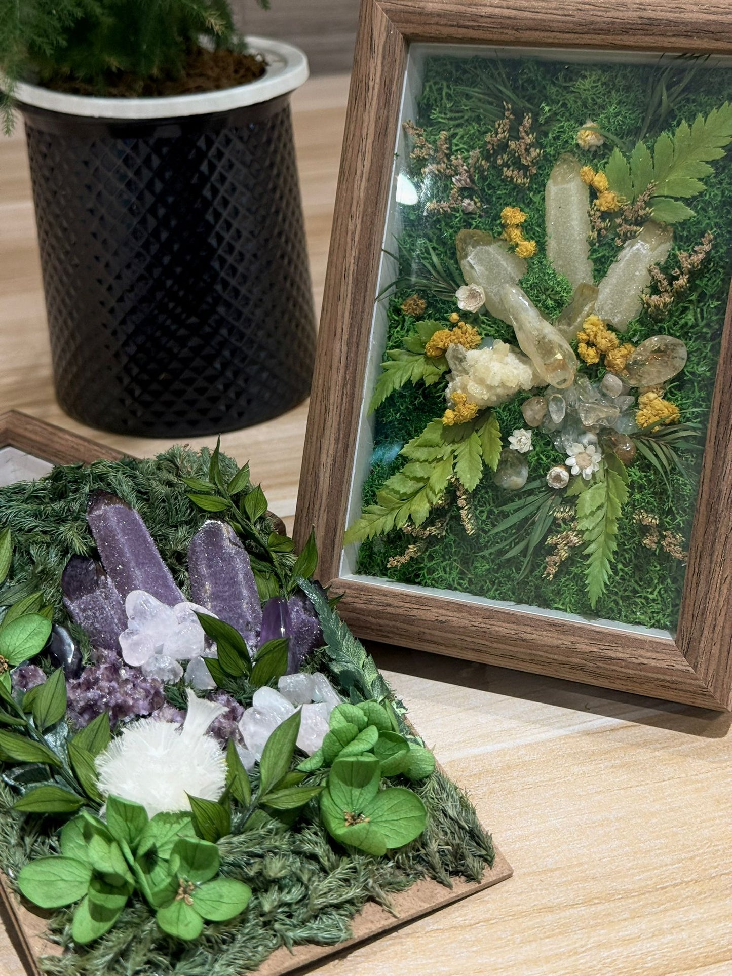 Serene Purple Amethyst Preserved Flower Photo Frame Ornament